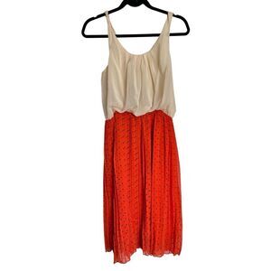 TCEC Dress Womens Medium Cream Orange Pleated Sleeveless Chic NWT TINY FLAW